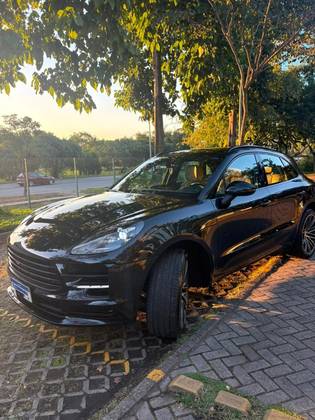 PORSCHE MACAN 2.0 16V GASOLINA 4P AUTOMÁTICO PORSCHE MACAN 2.0 16V GASOLINA 4P AUTOMÁTICO